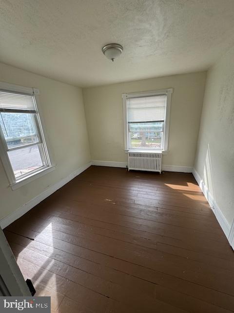 Building Photo - 528 E Mulberry St