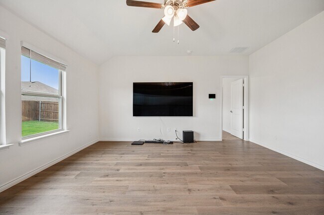 Building Photo - 1413 Colonial Bluff Ln