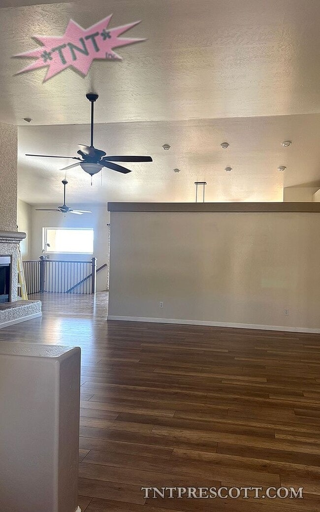 Building Photo - Home in Yavapai Hills HOA