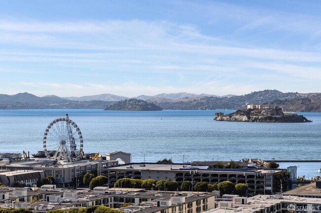 Building Photo - 1831 Grant Ave