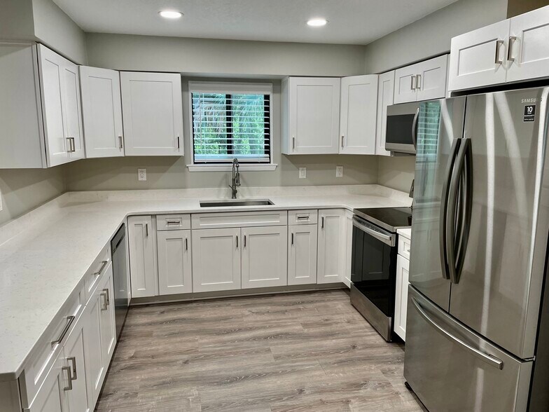 Building Photo - 56 Wildwood Trl