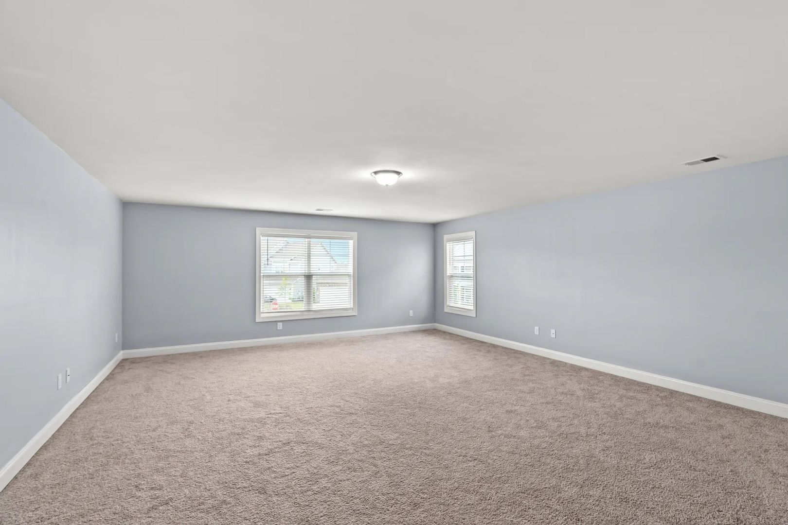 Building Photo - 2593 Pegasus Pl