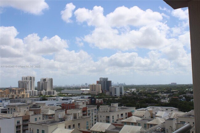 Building Photo - 9055 SW 73rd Ct