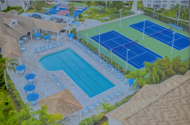 Building Photo - 8370 Wingate Dr