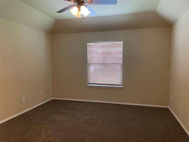 Building Photo - 338 Castleridge Dr
