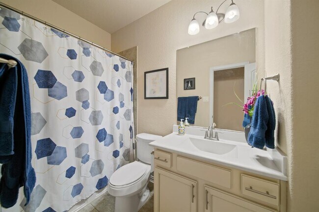 Building Photo - 20746 Redbud Rain Dr