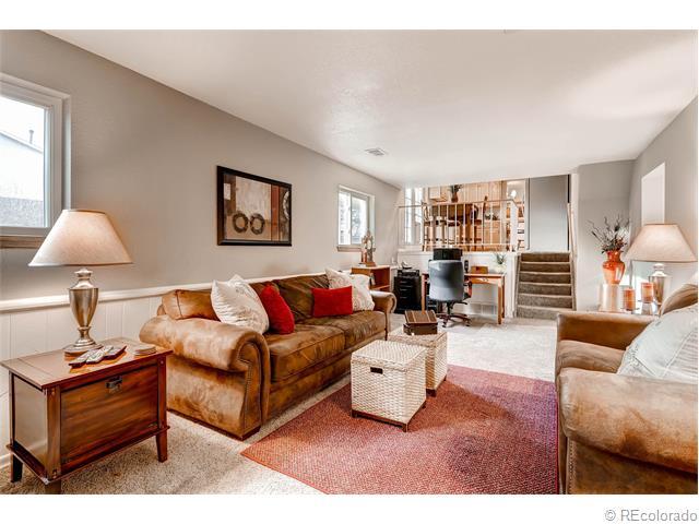 spacious living room on main level - 7091 Beech Street