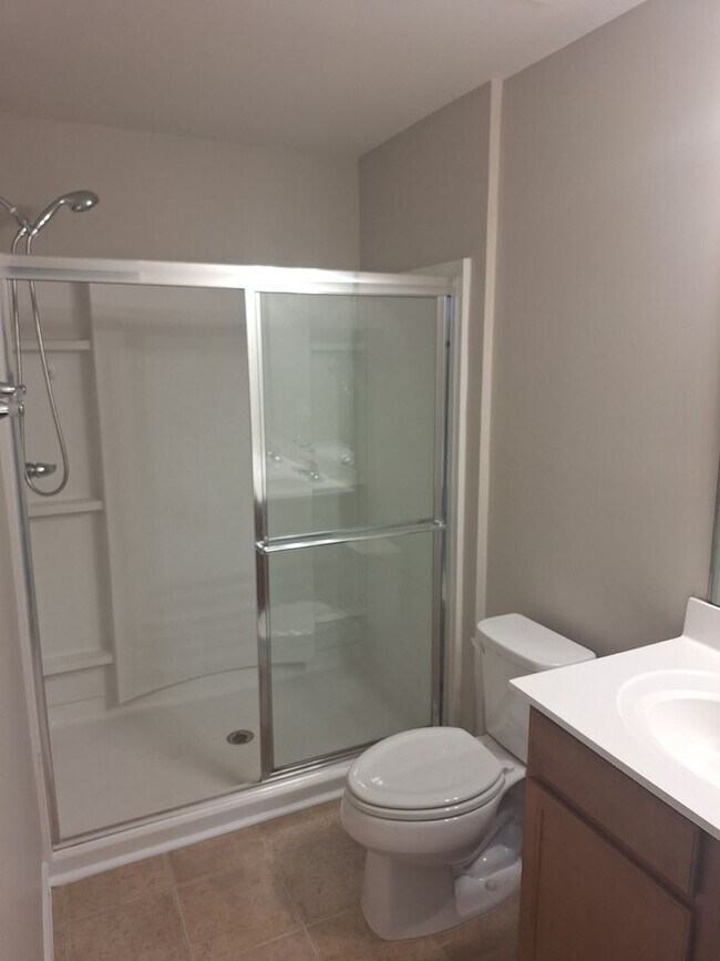 Building Photo - Wonderful Two Story Four Bedroom Home in Northeast Columbia!