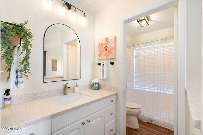 Building Photo - 8742 E San Daniel Dr