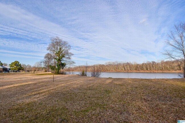 Building Photo - 13593 Riverbend Rd