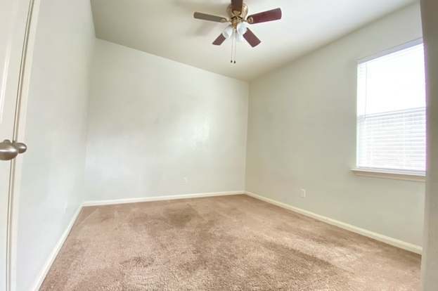 Building Photo - 7810 Creekshore Cove