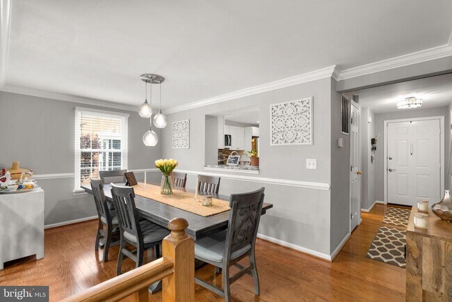 Building Photo - 43982 Choptank Terrace