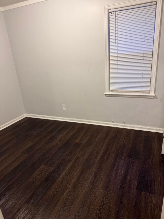 Building Photo - 14079 Edmore Dr