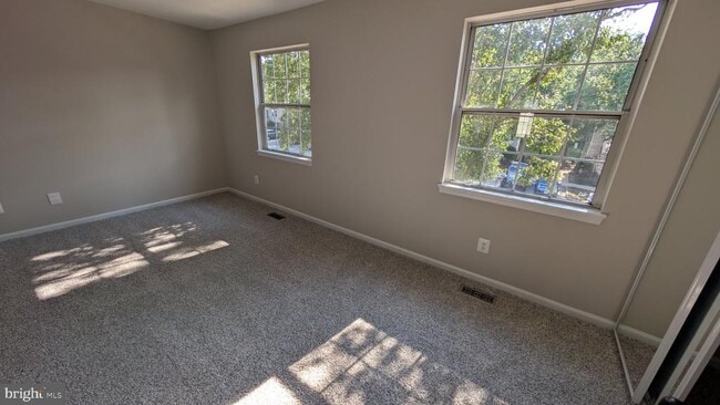 Building Photo - 16303 Taconic Cir