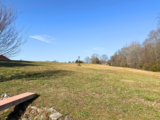 Building Photo - 224 Trotters Ridge Ln