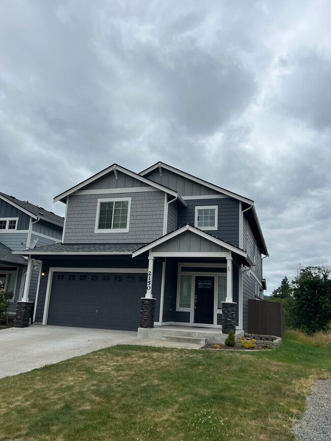 Building Photo - Quiet Luxury in a Forested Cul de Sac with...