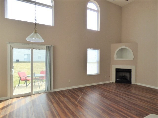 Building Photo - Chatterton Commons Condo