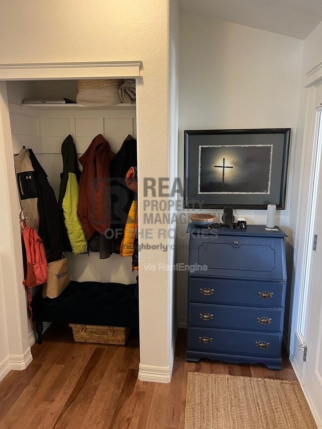 Building Photo - 2262 Muir Ln