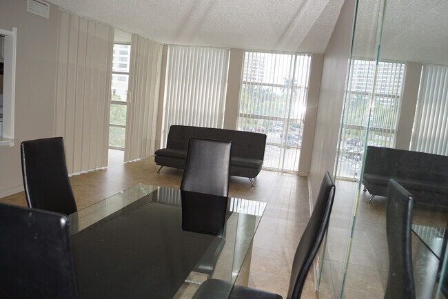 Building Photo - 801 Three Islands Blvd