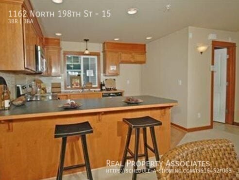 Building Photo - 1162 N 198th St