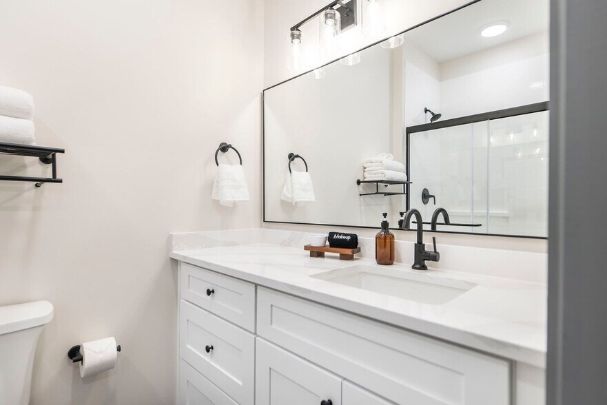 Building Photo - 520 Martin Luther King Jr Blvd