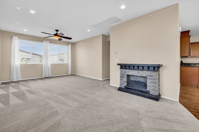 Building Photo - Modern, Guard Gated, and Close to Everything! 3-Bed Townhome Near St. Rose Parkway and Liberty Hi...