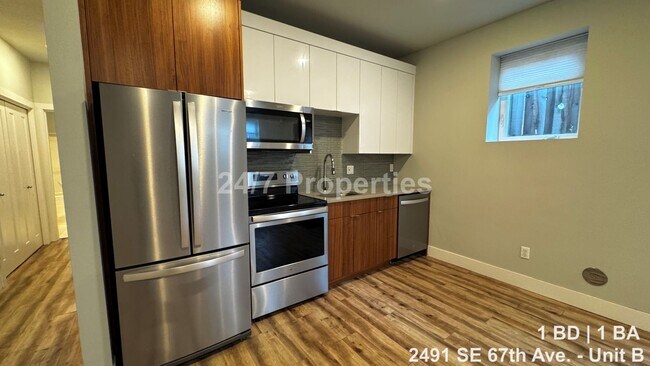 Building Photo - 2025-2491MF