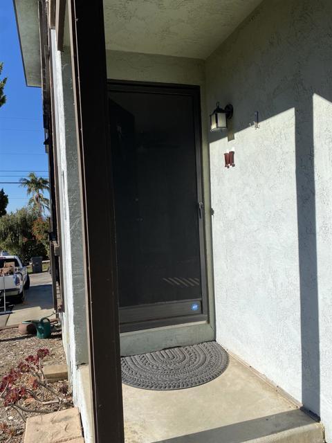 Building Photo - 2088 Montgomery Ave