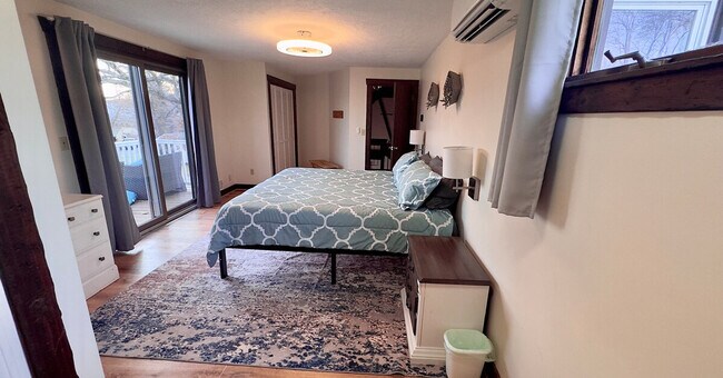 Building Photo - 2 A Cedar Drive-SI ID1380185P