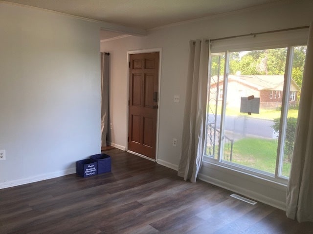 3 Bedroom 2 Full Bath Bungalow Minutes from Downtown Charleston with Charleston Harbor Views - 811 Minnie St