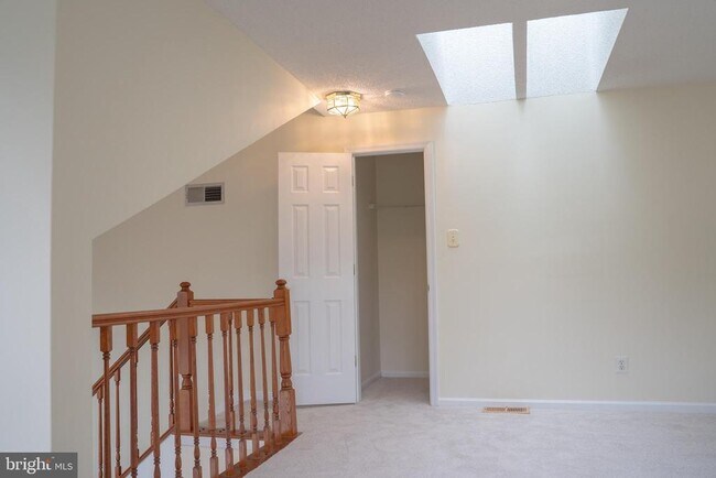 Building Photo - 12101 Greenwood Ct