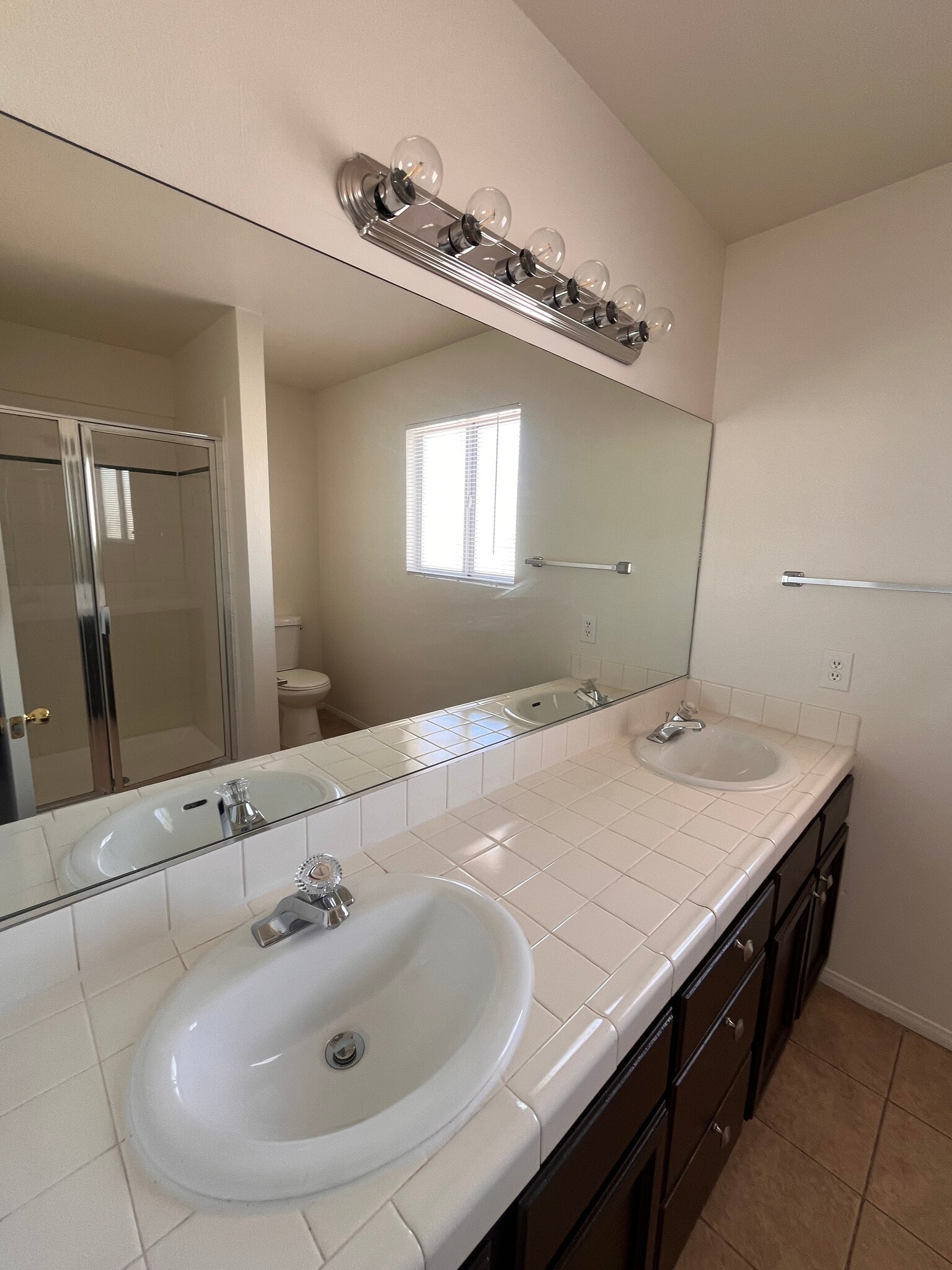 Building Photo - 1612 Fig Palm Ct