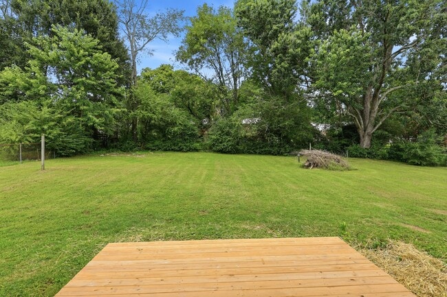 Building Photo - 508 Hiawatha Cir