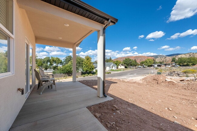 Building Photo - Private room with shared bathroom in a brand new townhome at Lavista Hillside Charm centrally loc...