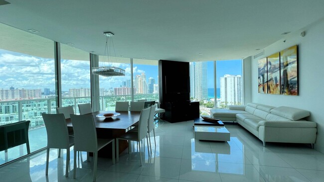 Building Photo - 250 Sunny Isles Blvd