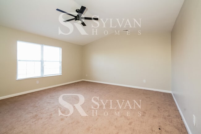 Building Photo - Rest. Relax. Recharge. Home awaits!