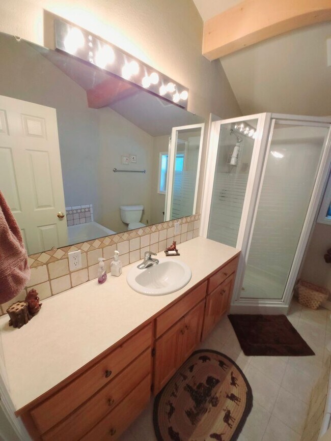 Building Photo - Fully Furnished McCall Mountain Home Near Downtown & Payette Lake