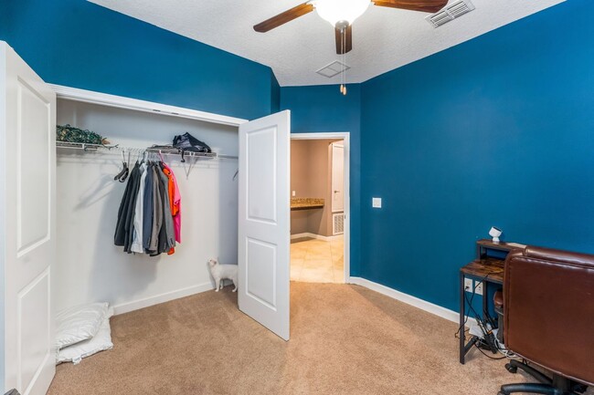 Building Photo - 13156 Green Violet Dr