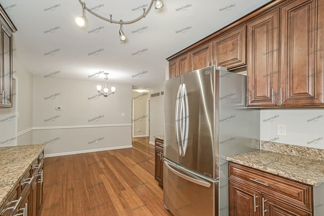 Building Photo - 5414 Butler Hill Estates Dr