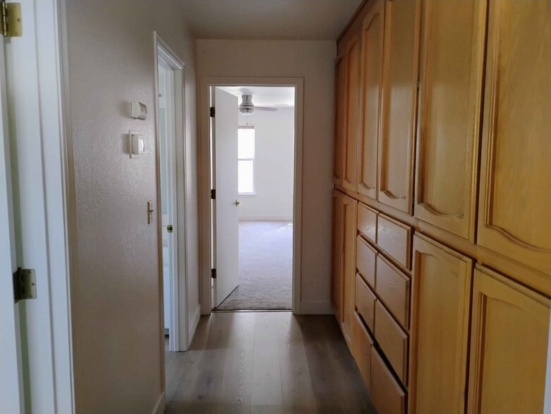 Building Photo - 7331 Jonella Way