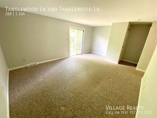 Building Photo - 442 Tanglewood Ln