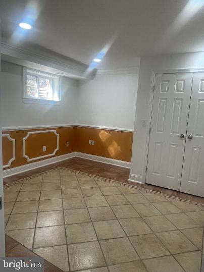 Building Photo - 6308 Joslyn Pl