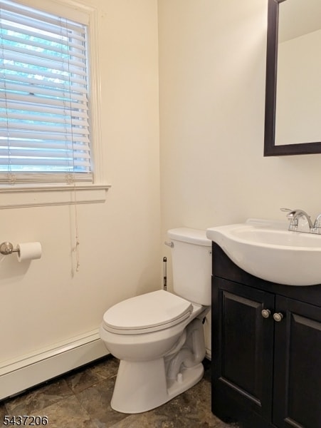 Building Photo - 836 River Rd