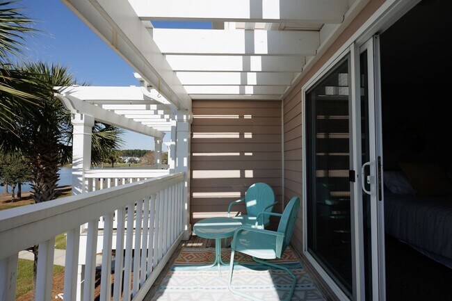 Building Photo - 3 bedroom fully furnished home, Pet Friendly Johns Island, Charleston