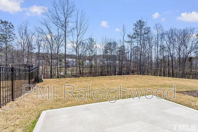 Building Photo - 1195 Chestnut Bluff Run