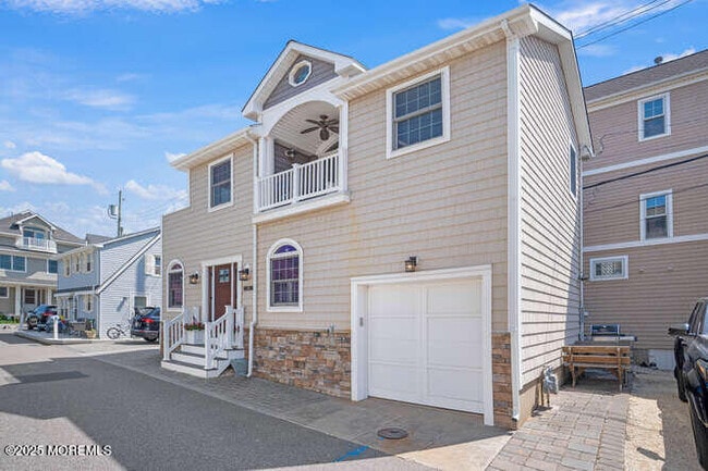 Building Photo - 55 Barnegat Way