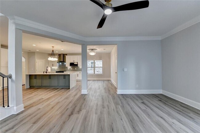 Building Photo - 4032 Ridge Grove Way