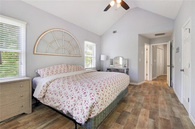 Building Photo - 310 Glenwood Ave SE