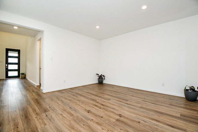 Building Photo - 9606 Starry Eyes Ln