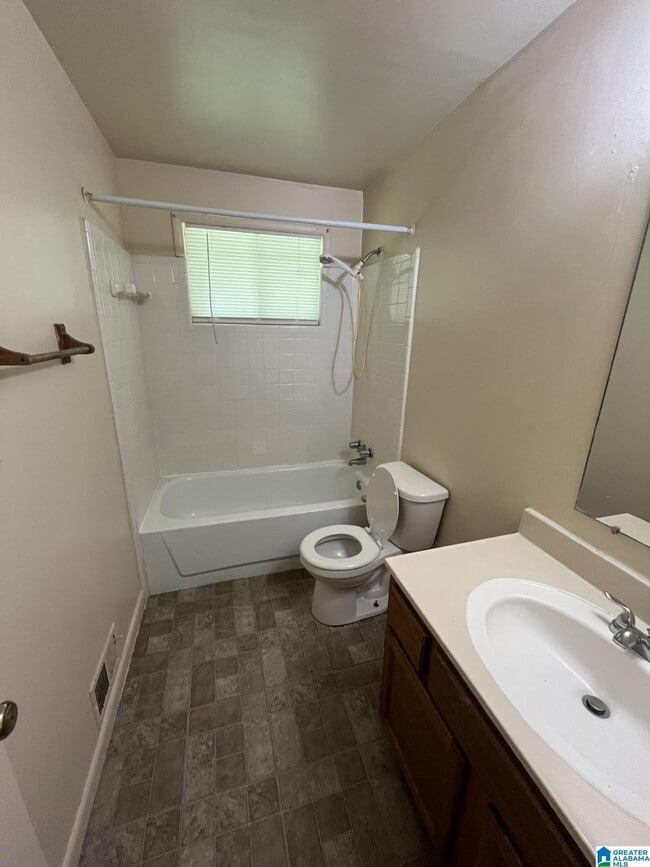 Building Photo - 4324 Pinson Blvd